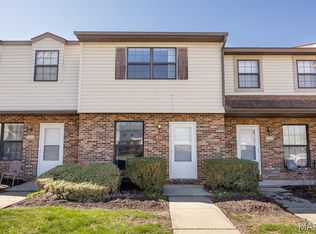 411 Donna Dr, O'Fallon, IL 62269