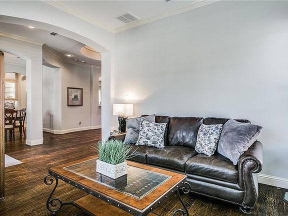 5th image of 5501 Bay Meadows Dr