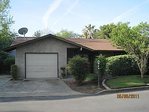 2nd image of 2359 Gorrill Ln