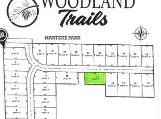 140 Thomas Ave #17, Shawano, WI 54166