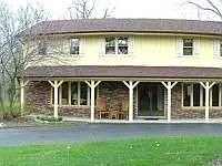 1041 Evergreen Cir photo 1