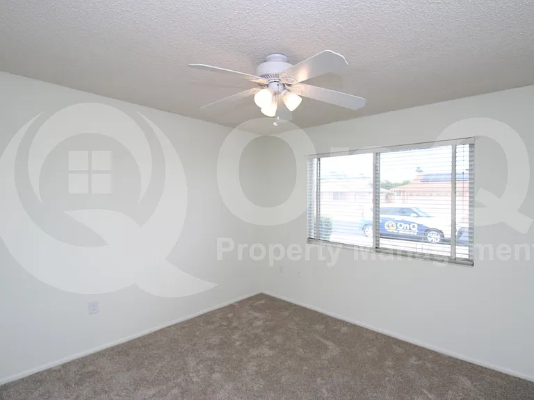 10438 W Rodgers Cir — Photo 12