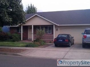 1372 Zinfandel Ln, Eugene, OR 97404