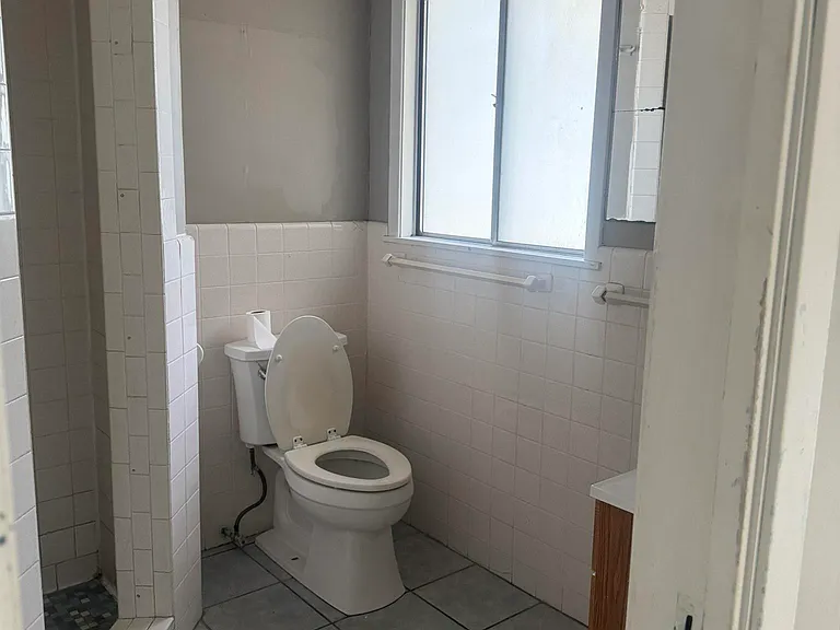 2309 Aster St — Photo 8