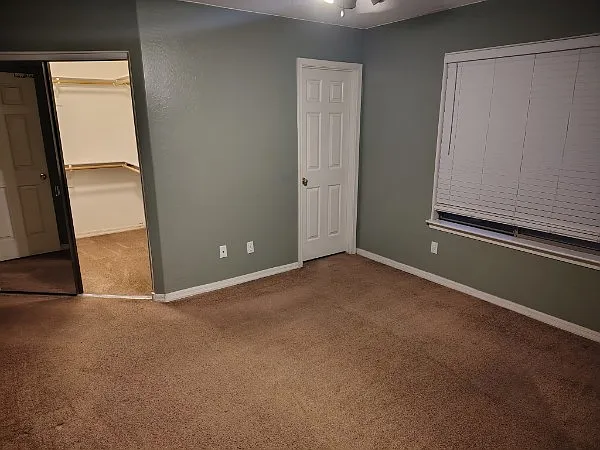 2536 E McArthur Dr — Photo 5