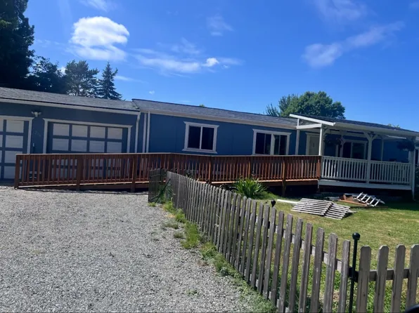 206 Birch Ln, Pacific, WA 98047