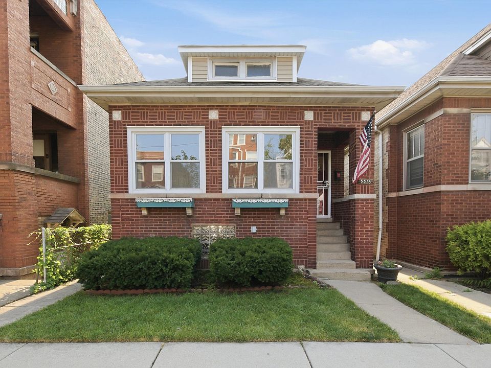 1st image of 3316 N Ridgeway Ave
