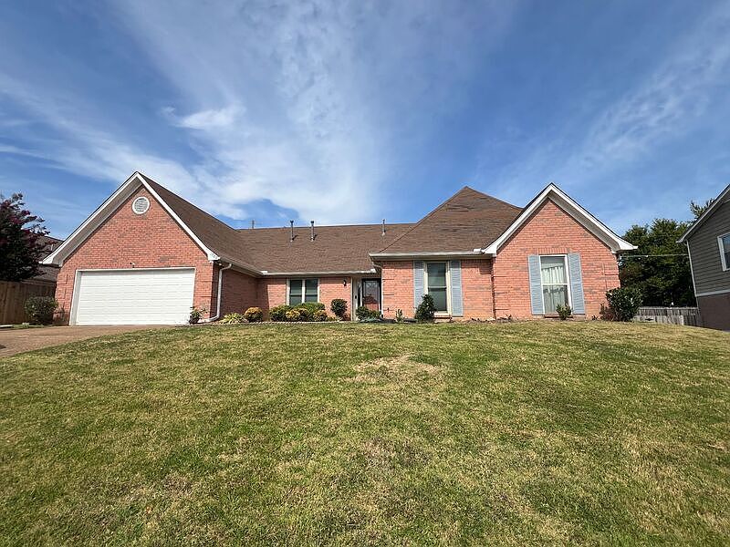 1st image of 1780 Elderberry Ln