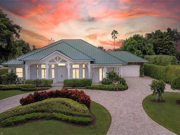 630 Mooring Line DR, NAPLES, FL 34102