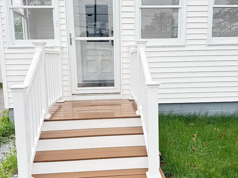 8 Lamprey St #1 — Photo 9