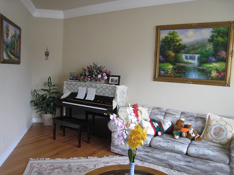 14048 Kahler Pl — Photo 8