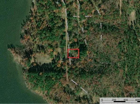 1720 Grainger Rd, Lone Star, TX 75668