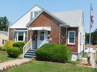 537 John Mitchell Ave, Phillipsburg, NJ 08865