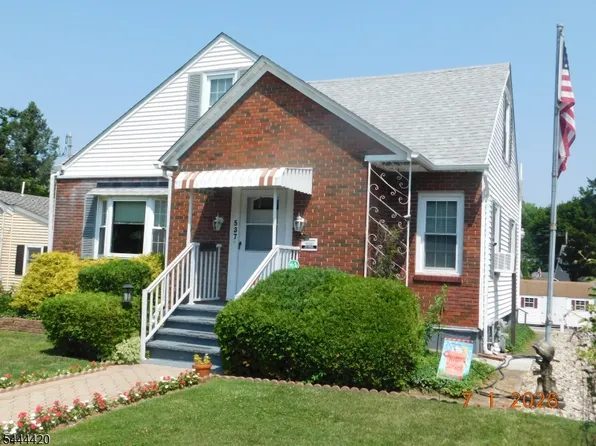 537 John Mitchell Ave, Phillipsburg Town, NJ 08865