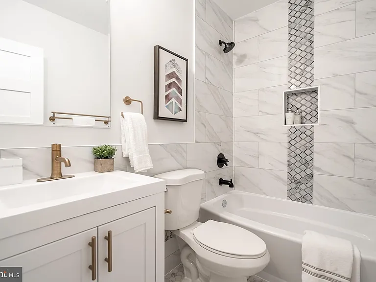 520 Irving St NW — Photo 26