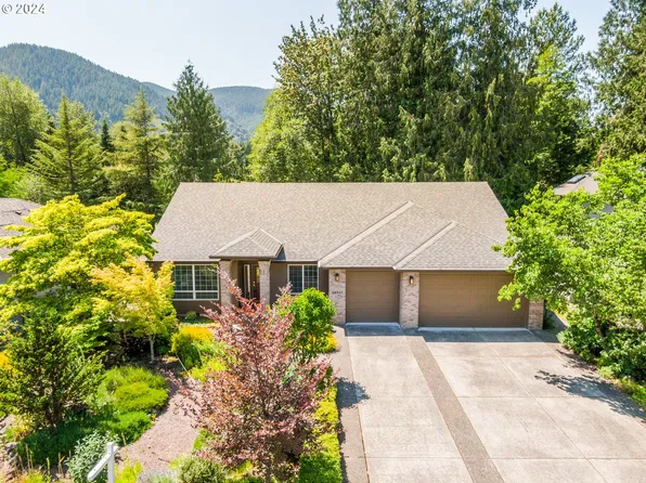 24867 E McKenzie Valley Ct, Welches, OR 97067