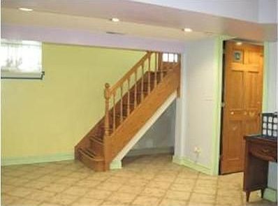 5th image of 821 Bristol Ave