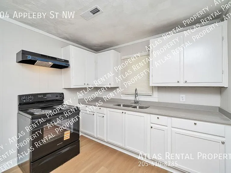 804 Appleby St NW — Photo 13