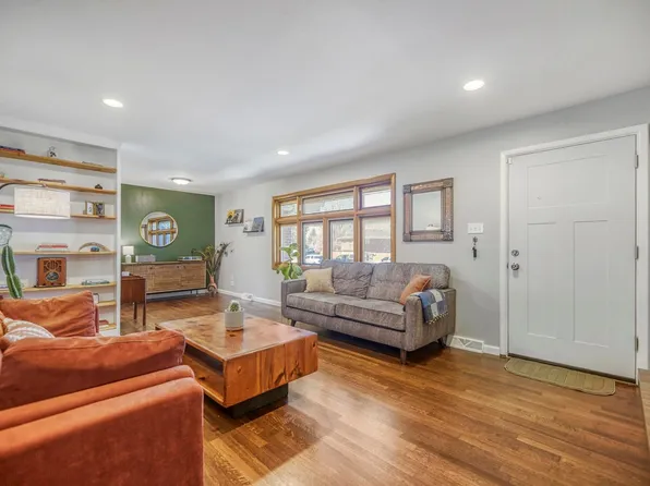 11520 E 2nd Ave, Aurora, CO 80010