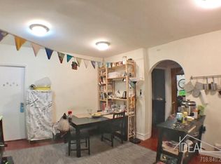 413 14th St, Brooklyn, NY 11215