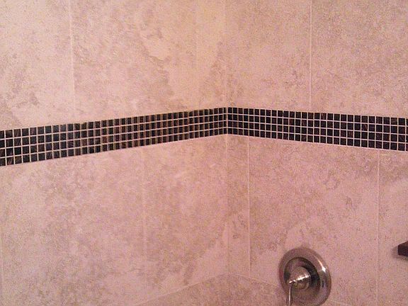 5th image of 600 N Leclaire Ave #2