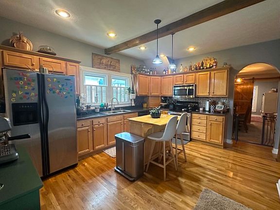 2nd image of 5237 Williams Ave