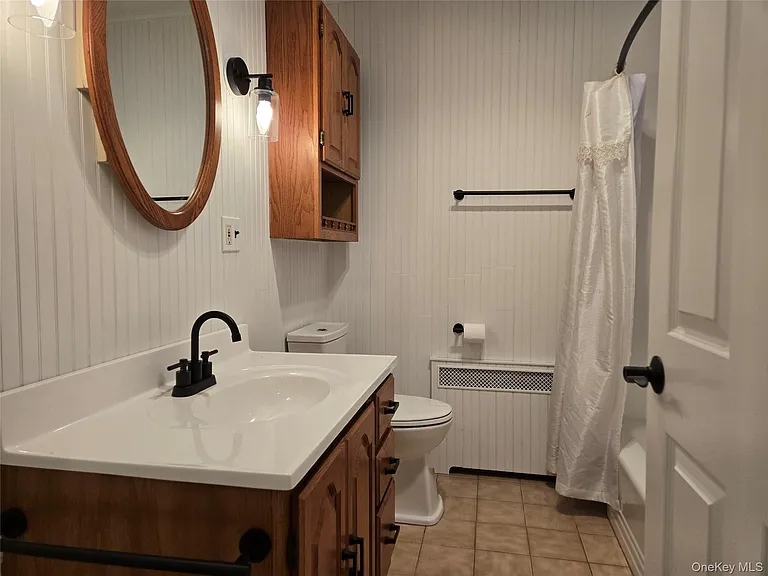 2758 N Cedar Ave — Photo 18