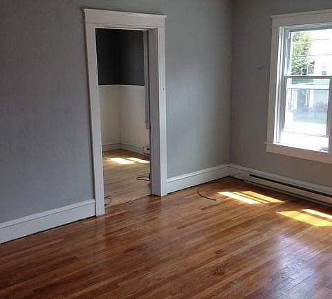 2nd image of 708 W Water St