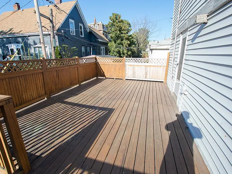 5 Lorenzo St #1 — Photo 2