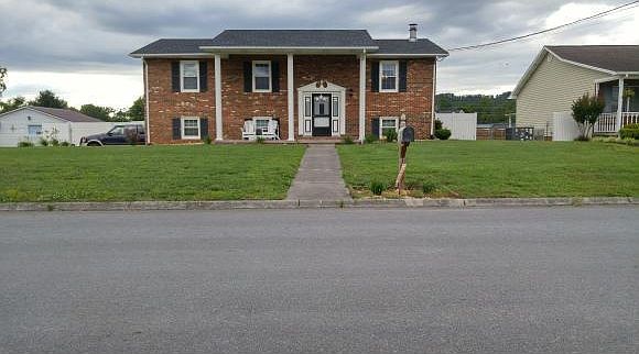 1st image of 134 Mayfield Dr