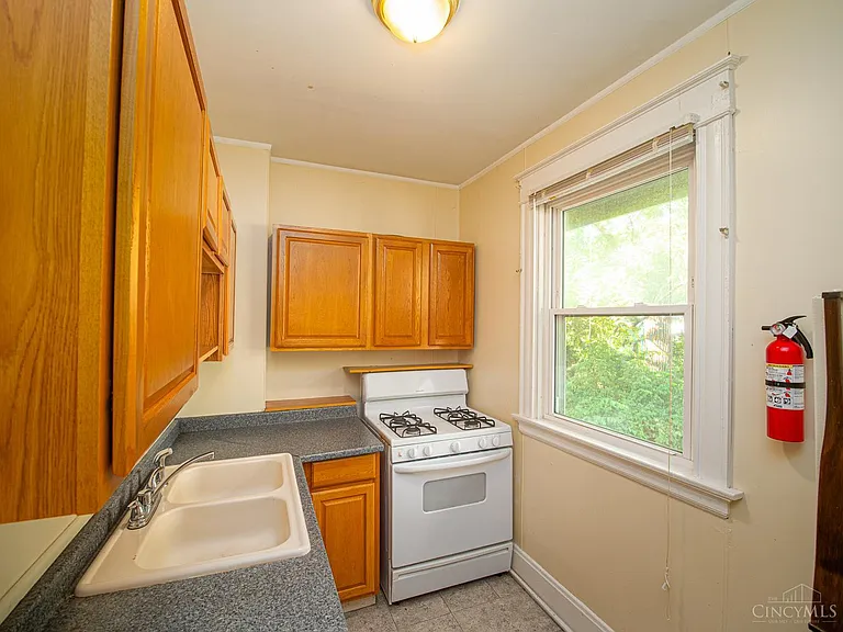 2119 Slane Ave #2 — Photo 15