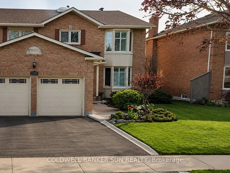 59 Barr Cres #BASEMENT — Photo 1