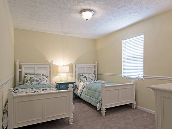 5th image of 1055 Holcombe Rd #1029F
