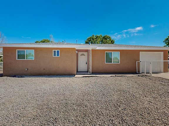 3rd image of 420 Verde Dr SW