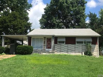 419 Macdougall Dr, Saint Louis, MO, 63137