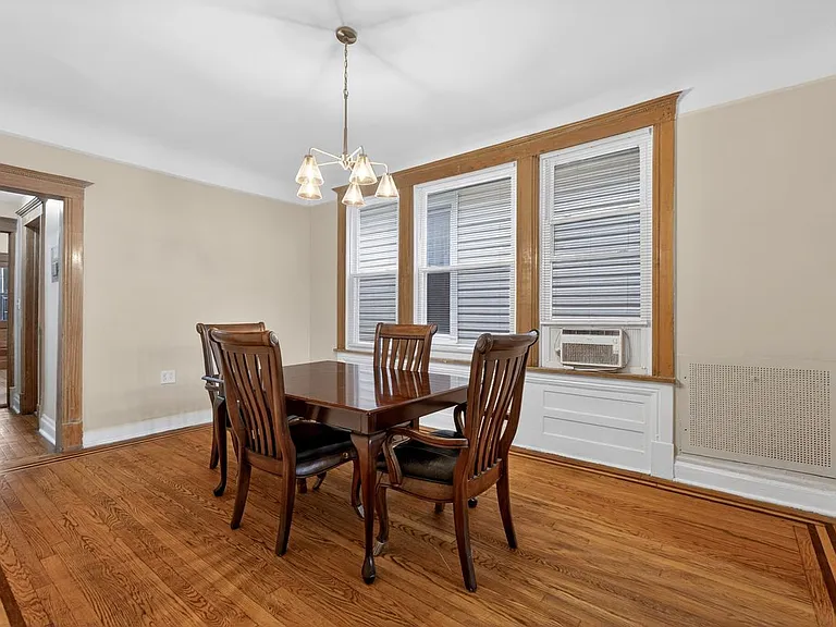 18 Boyd Ave — Photo 15