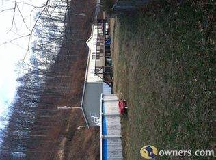 252 Ridgeview Ter, Chapmanville, WV 25508