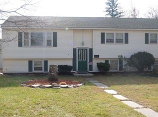 9 3rd St, Fair Haven, VT 05743