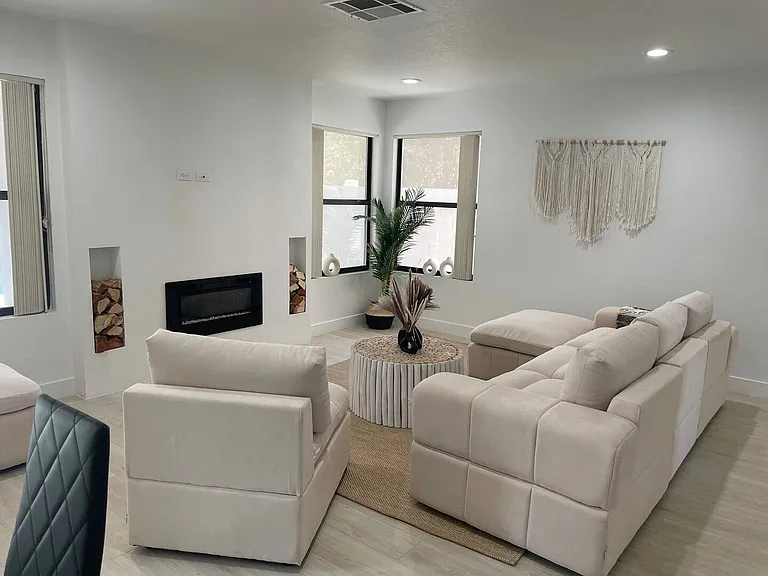 3004 Ocean View Dr — Photo 20