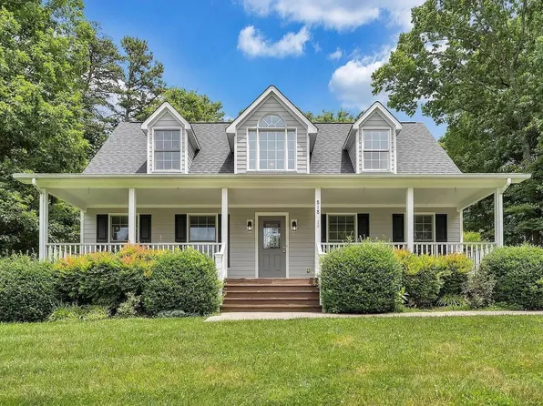818 Highland Lake Rd, Union Hall, VA 24176