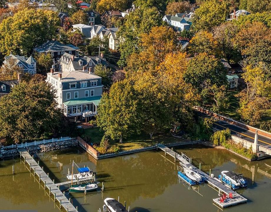 117 N Water St Chestertown MD Zillow