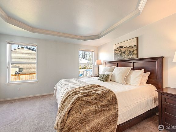 5th image of 8709 15th Street NE