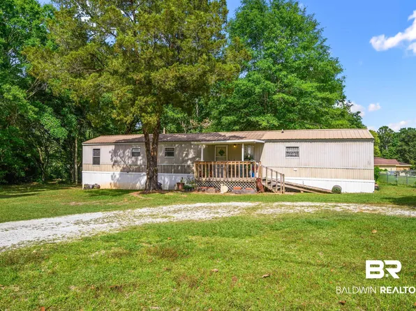 12400 Fernwood Dr W, Foley, AL 36535