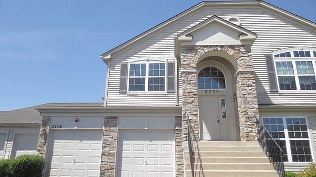 1st image of 2736 Acorn Ct #2736