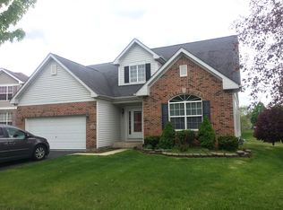 1169 Clover Hill Ln, Elgin, IL 60120