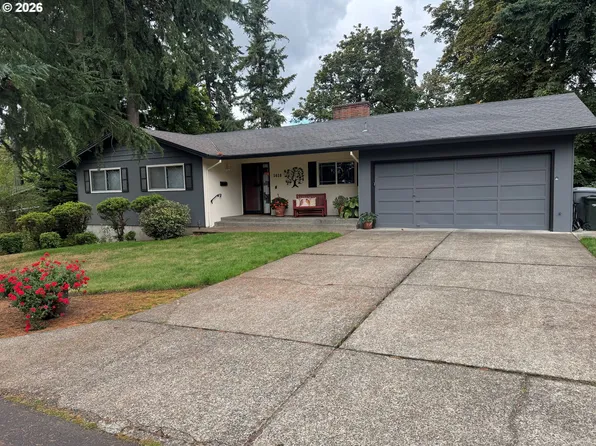 5618 Cascade St, West Linn, OR 97068