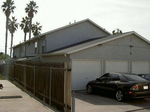 4th image of 1020 Opal St APT 4