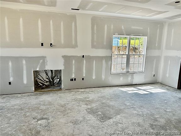 3rd image of 513 Rempstone Ln