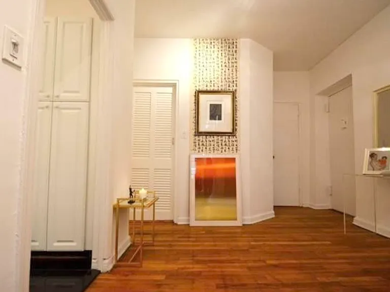 120 E 62nd St #4C — Photo 9