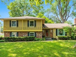 6301 W 67th St, Overland Park, KS 66204